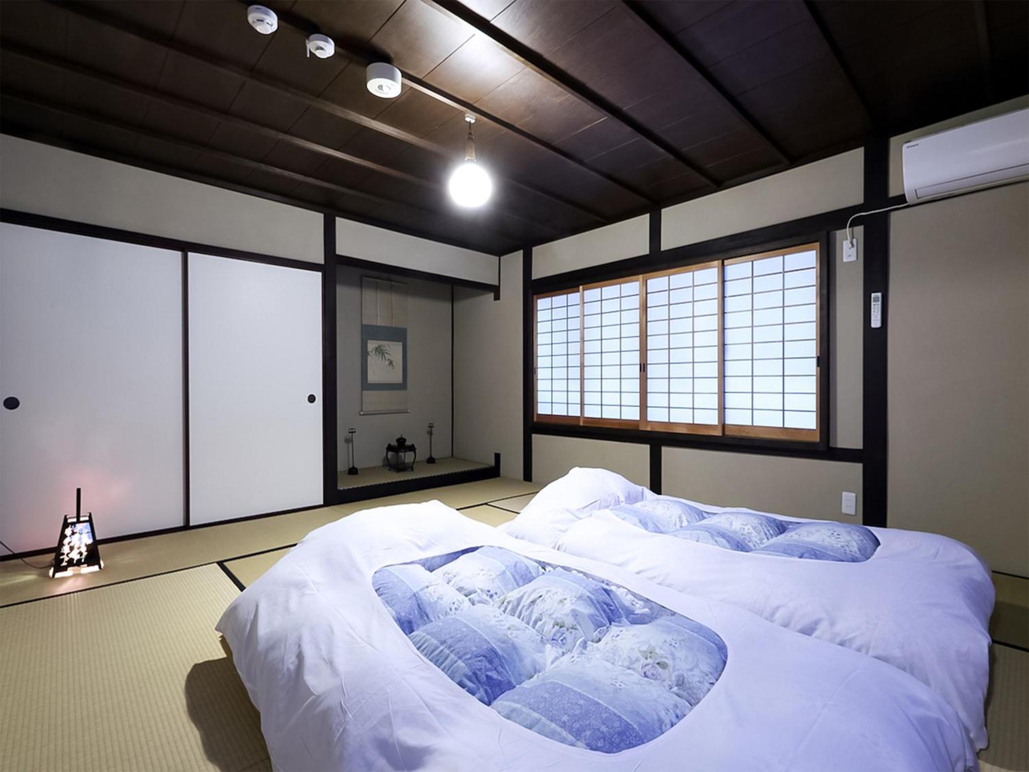 京町家お宿・花 Kyoto